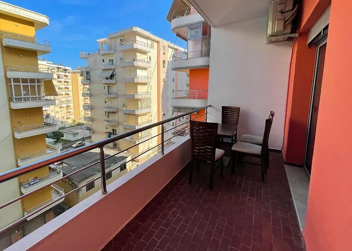 Aulona\'S Apartment